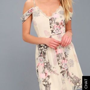 Lulu’s cream and floral dress